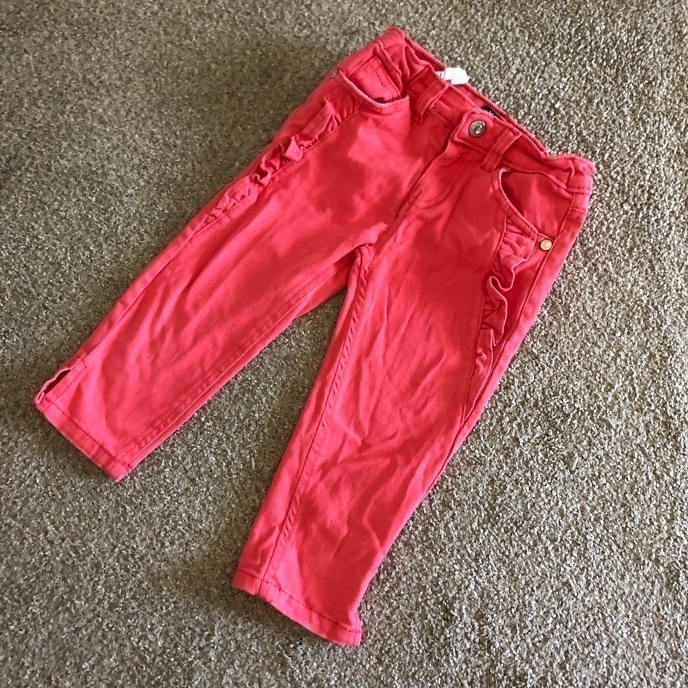 XOXO coral capris jeans in size 6